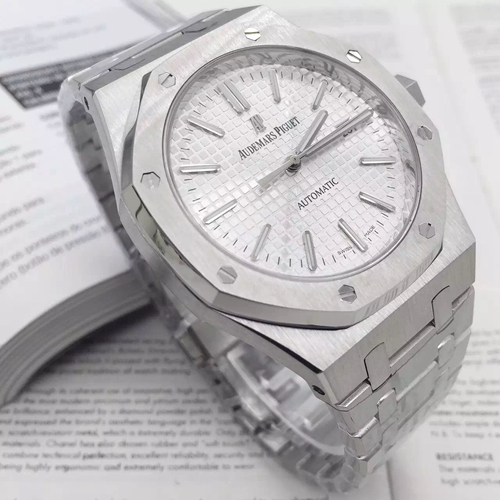 オーデマピゲ時計背面デザイン